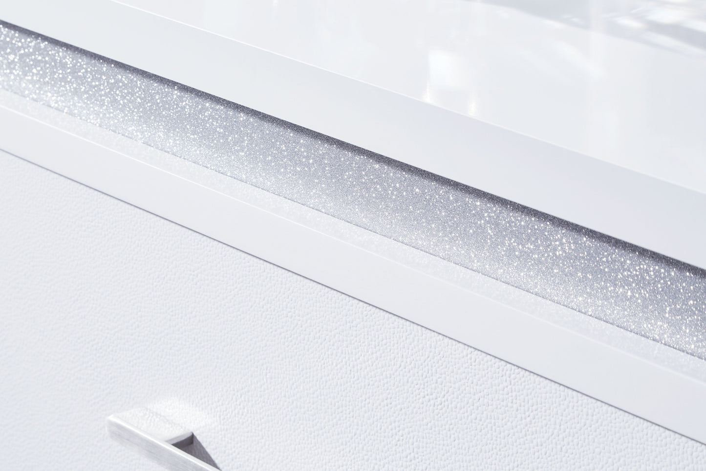 Jarlee - Dresser And Mirror - White