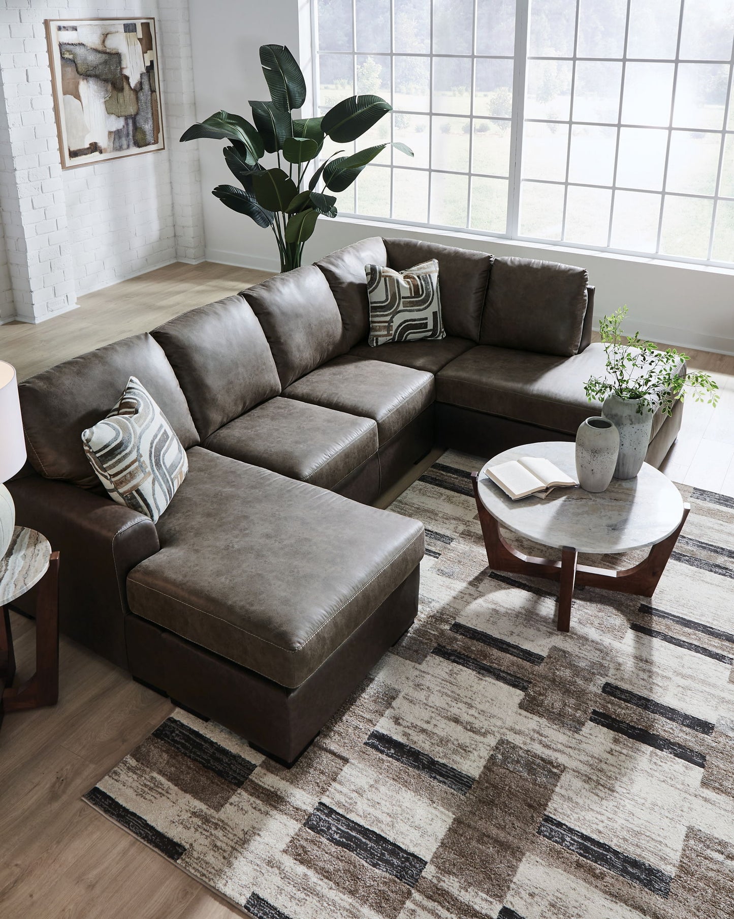 Castille Way - Sectional